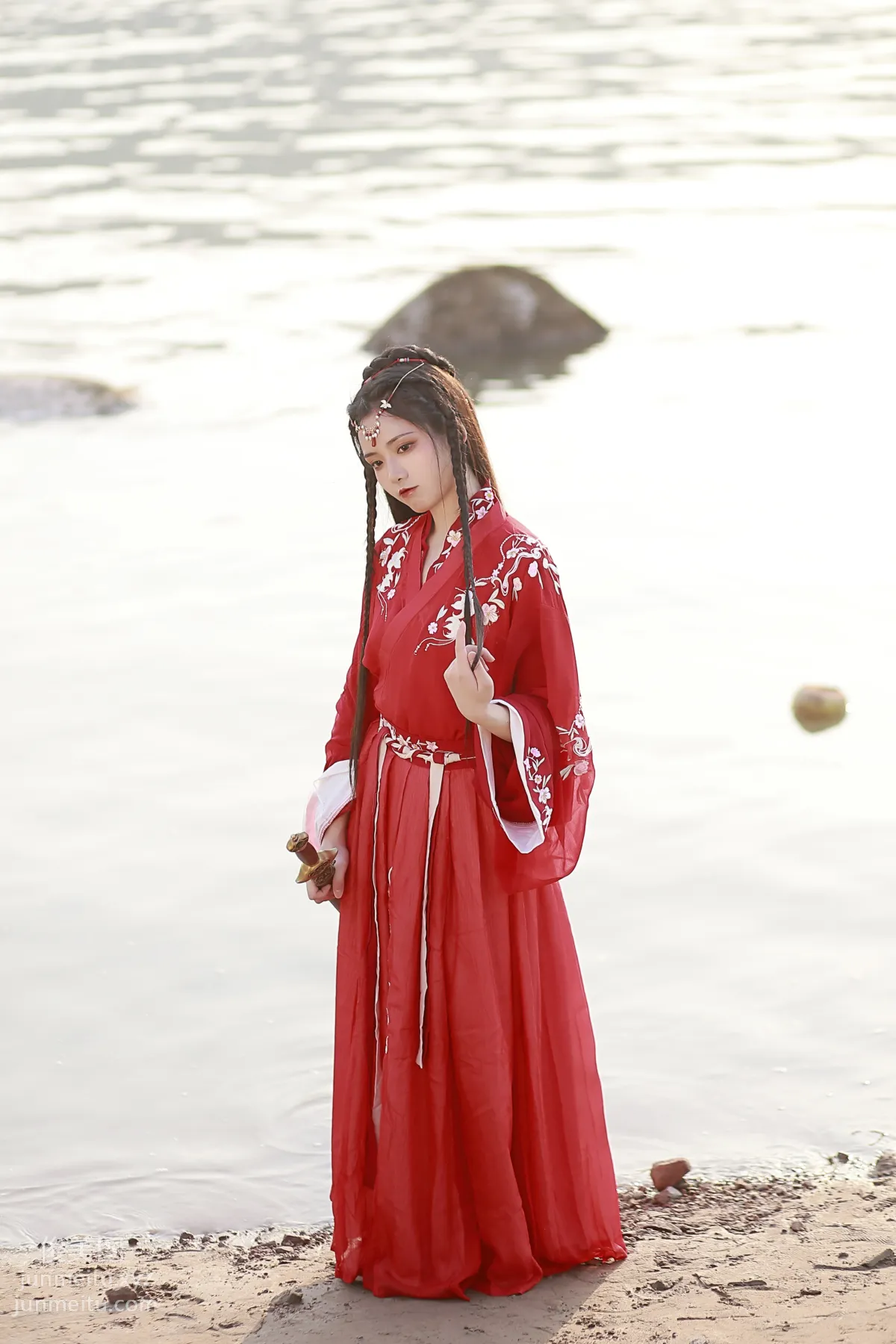 Yi Yue: YiTuYu photo 30