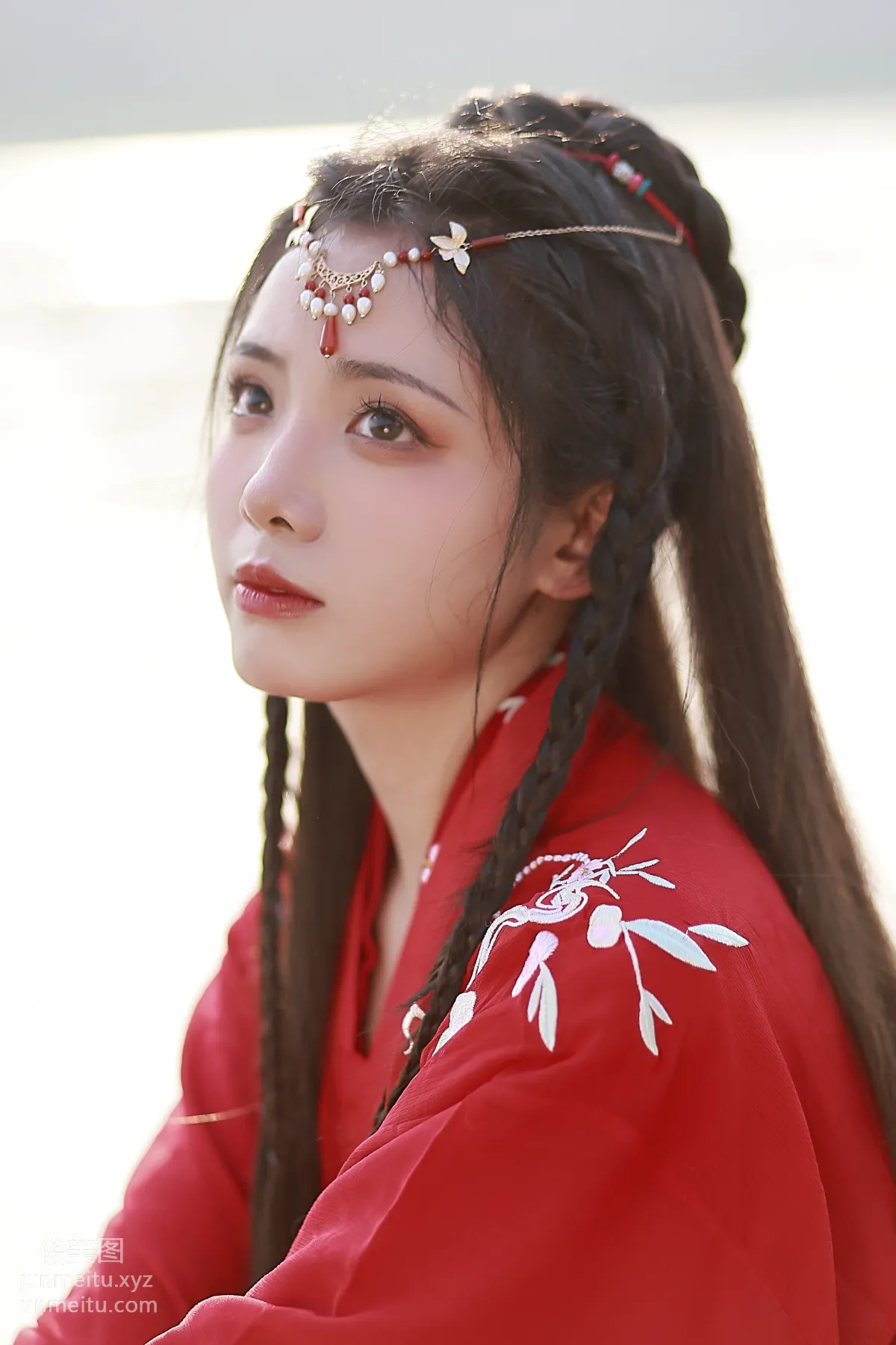 Yi Yue: YiTuYu photo 32