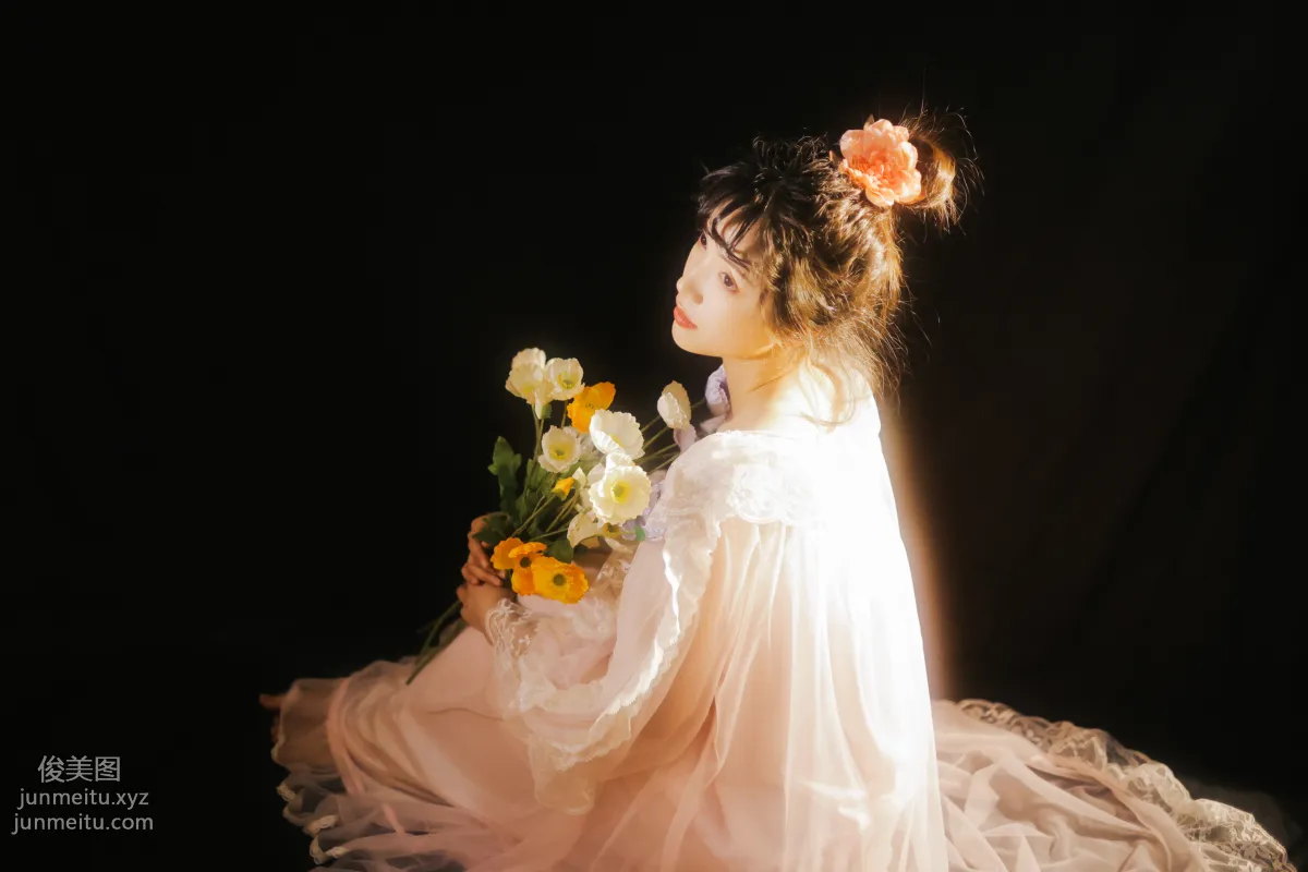 [YiTuYu] 2022.07.03 Light Falls on Your Face, Yizhi Ameng Zai photo 5