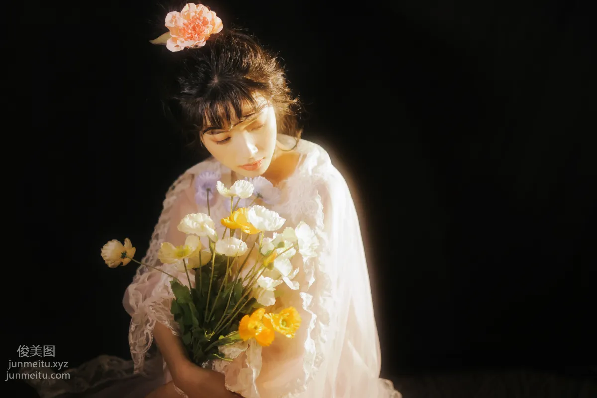 [YiTuYu] 2022.07.03 Light Falls on Your Face, Yizhi Ameng Zai photo 10