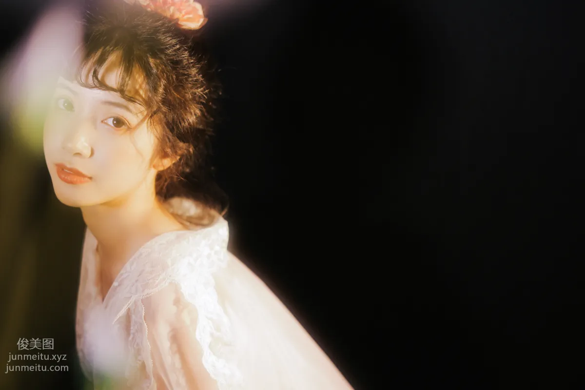 [YiTuYu] 2022.07.03 Light Falls on Your Face, Yizhi Ameng Zai photo 19