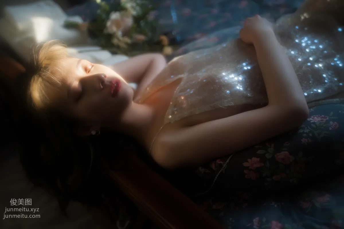 [YiTuYu] 2022.07.03 Sunset Outside the Window Qingqing Qinjiu photo 12