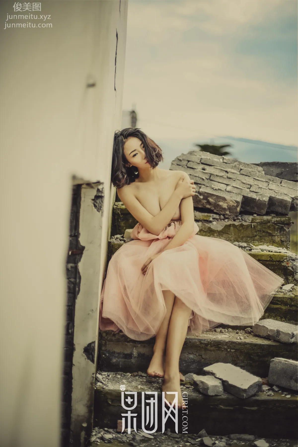 Girlt TG018 photo 1