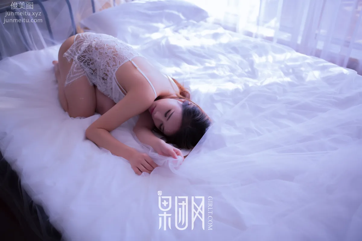 Girlt No. 032 photo 12