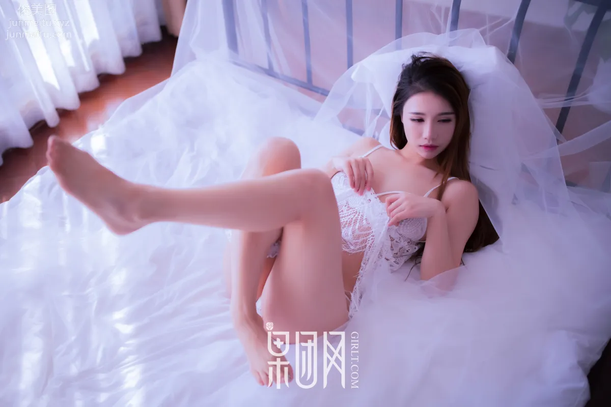 Girlt No. 032 photo 17