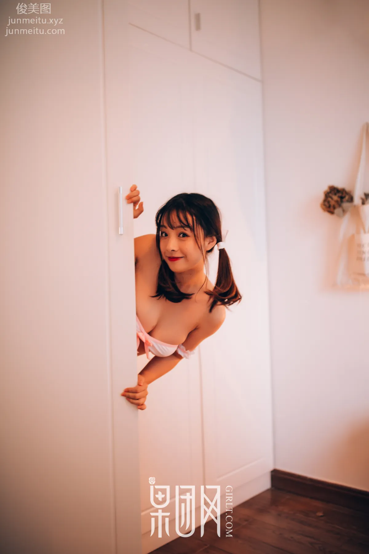 Girlt No. 033 photo 41