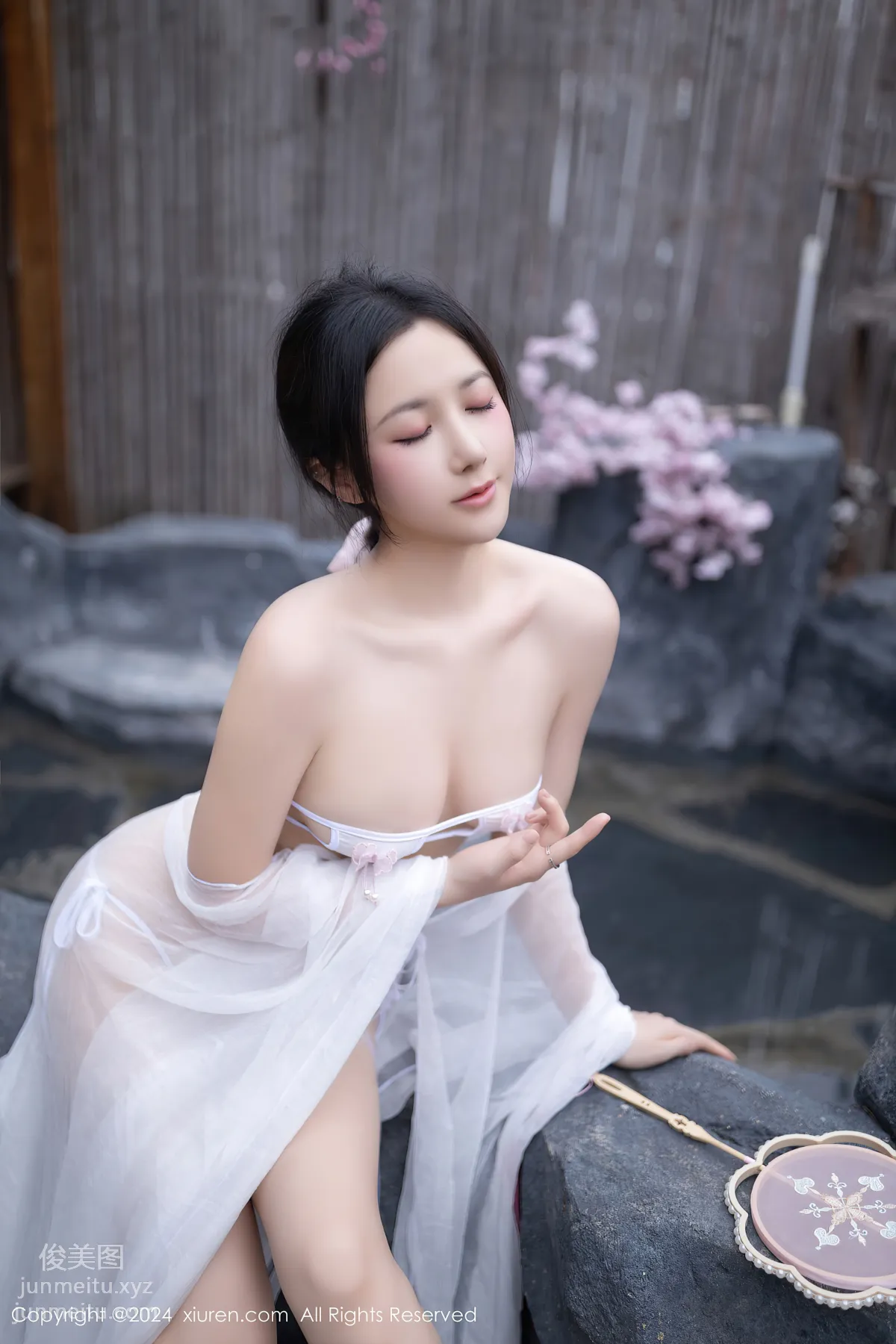 [Xiuren秀人網]2024.07.26 NO.8927 魚子醬Fish 17