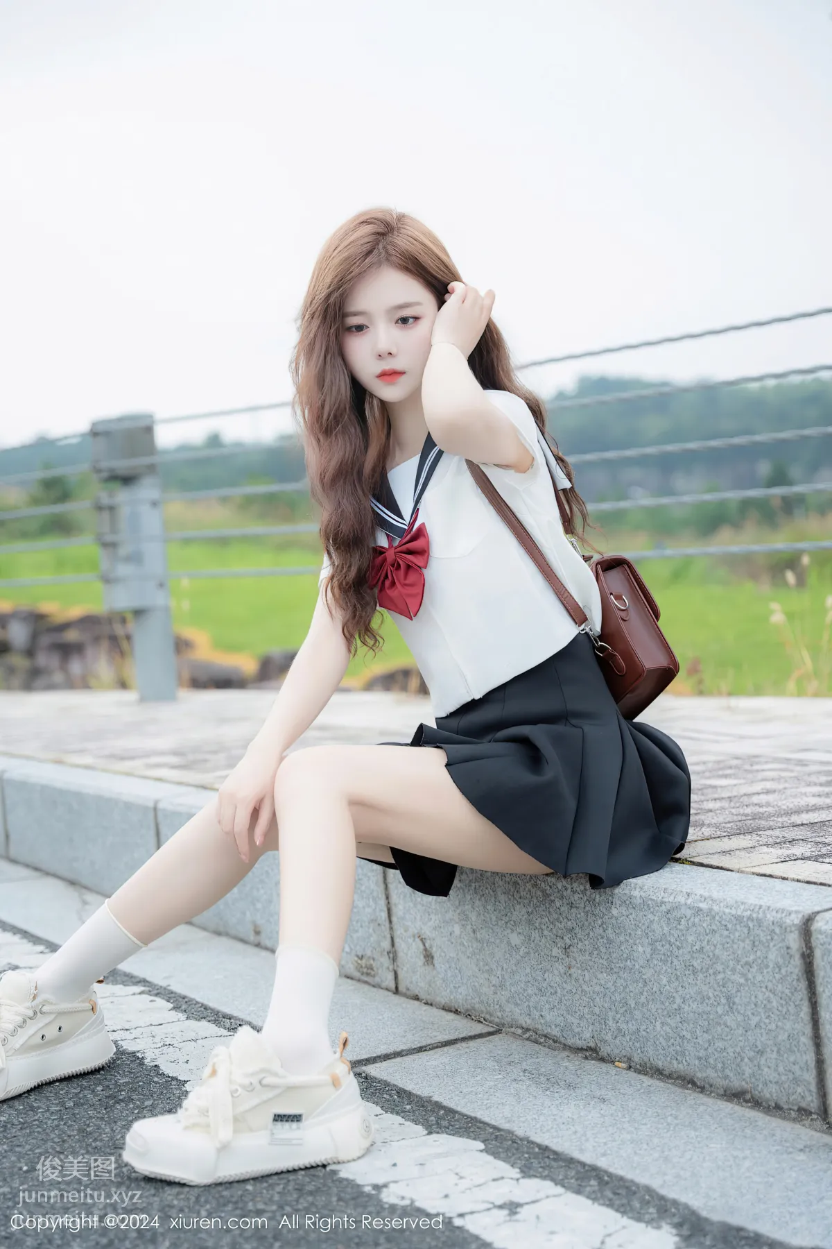 [Xiuren秀人網]2024.08.01 NO.8948 拍黃瓜girl 42