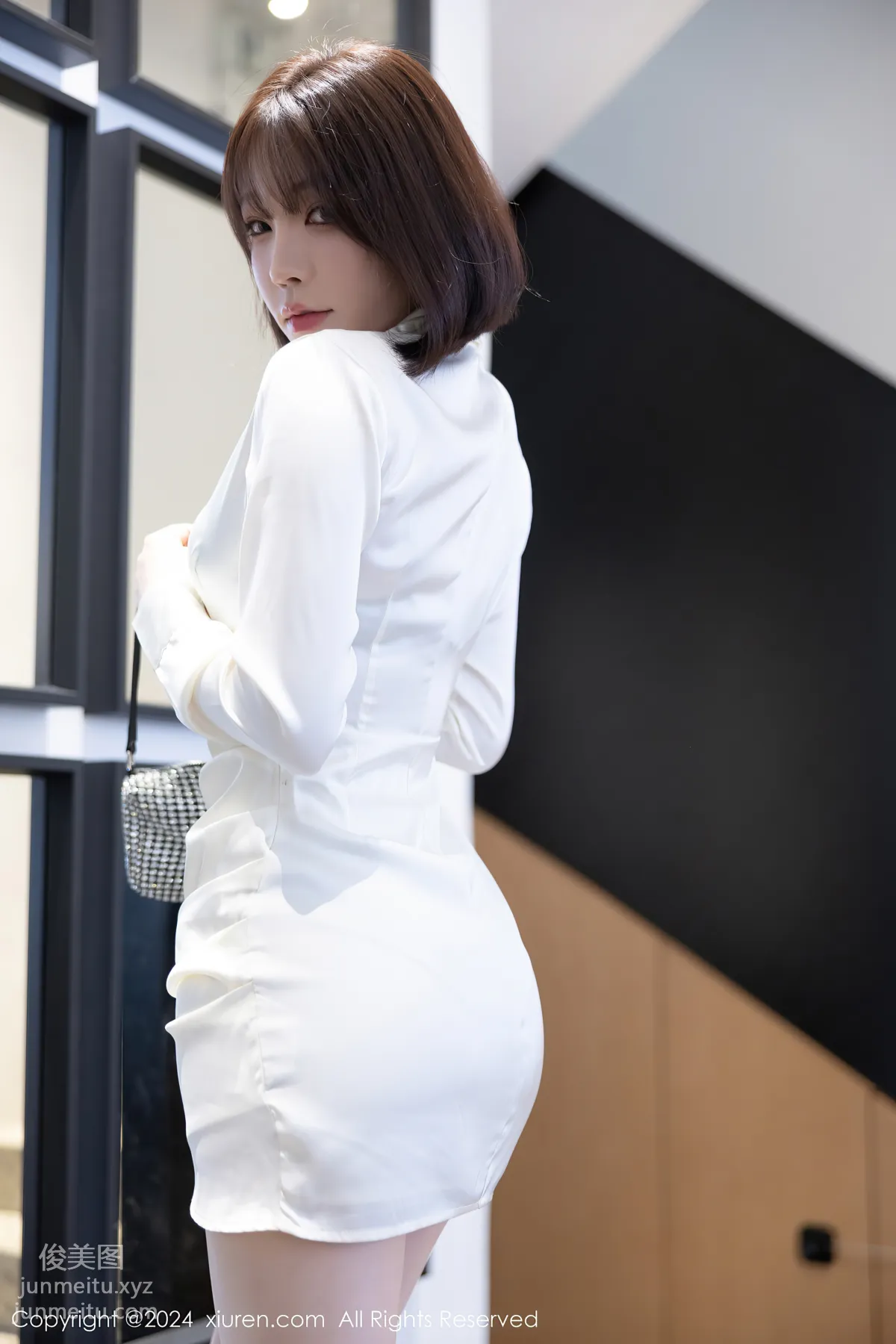 [Xiuren秀人網]2024.08.02 NO.8963 徐莉芝Booty 1