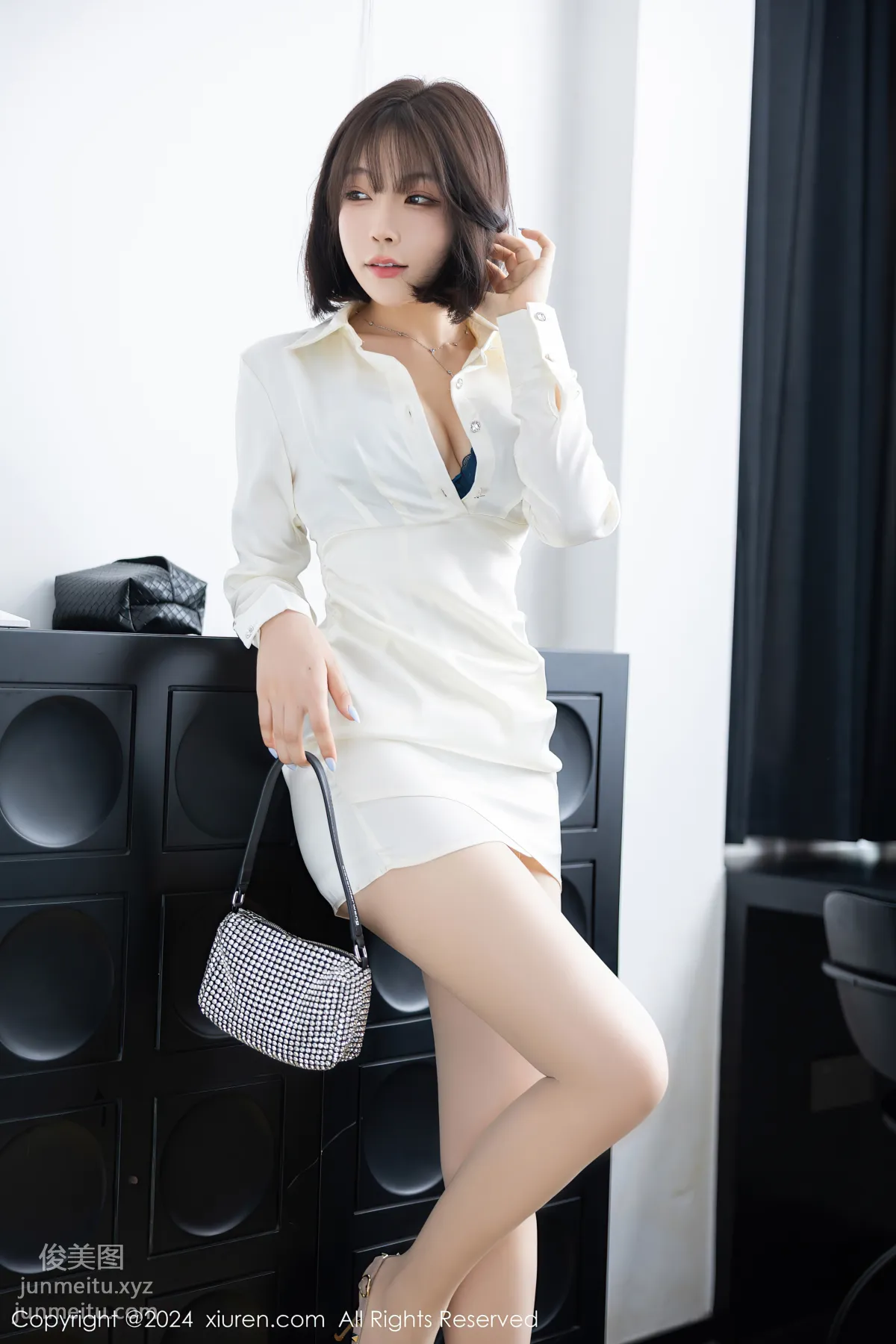 [Xiuren秀人網]2024.08.02 NO.8963 徐莉芝Booty 18