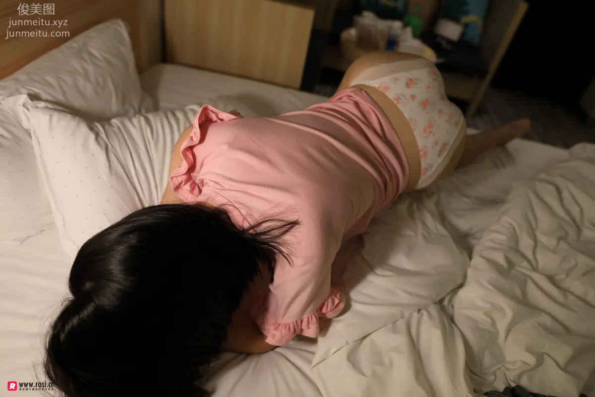 ROSI No. 2570 photo 46
