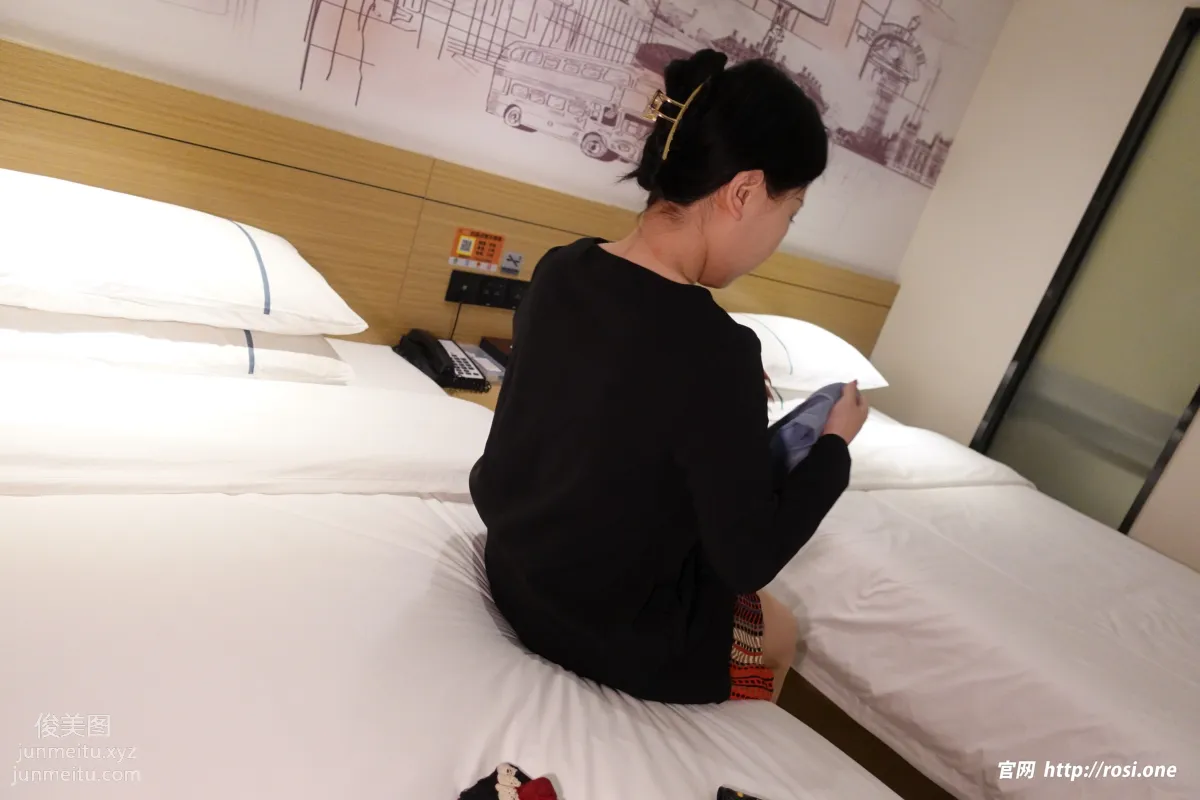 [ROSI寫真]2022.11.03 NO.3986 1