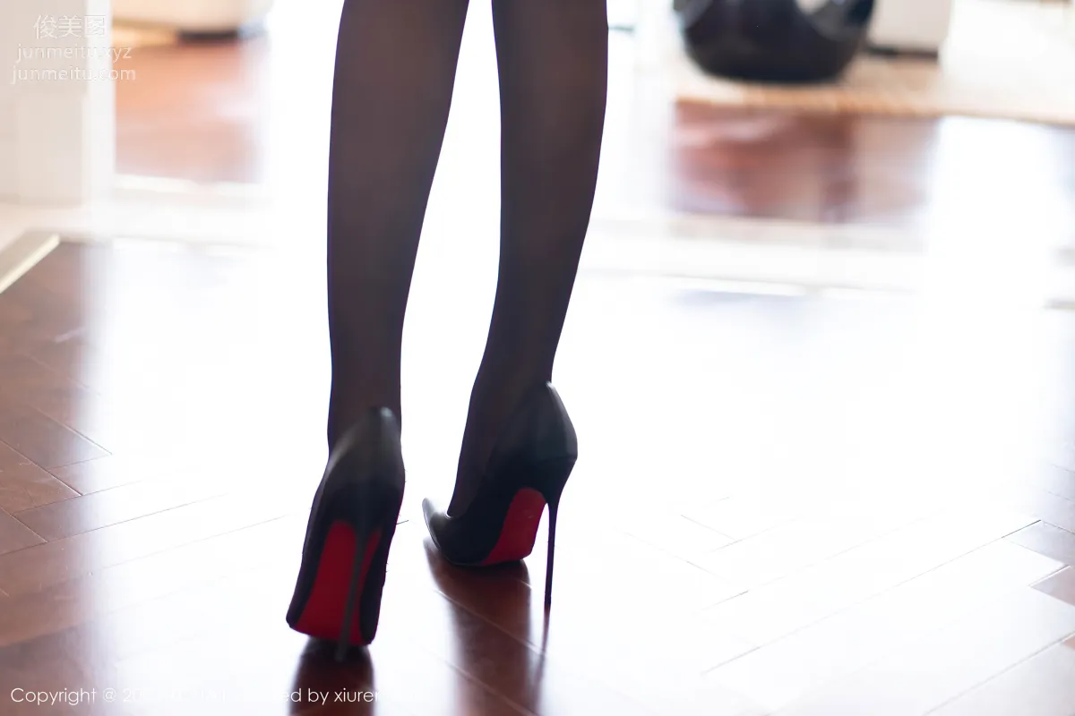 [YouMi尤蜜荟] 2023.06.12 VOL.950 允爾 4