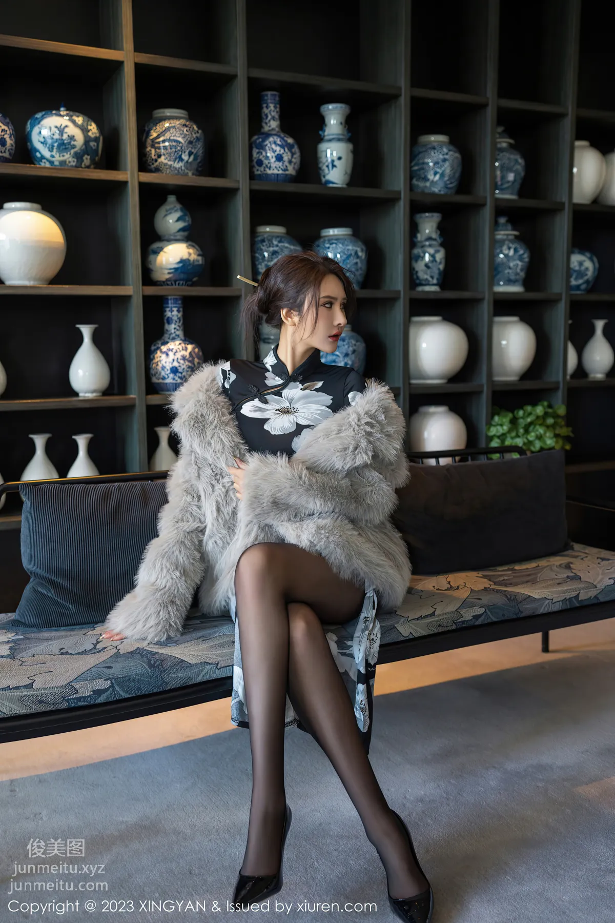 [XINGYAN星顔社]2023.12.07 VOL.221 Emily尹菲 2