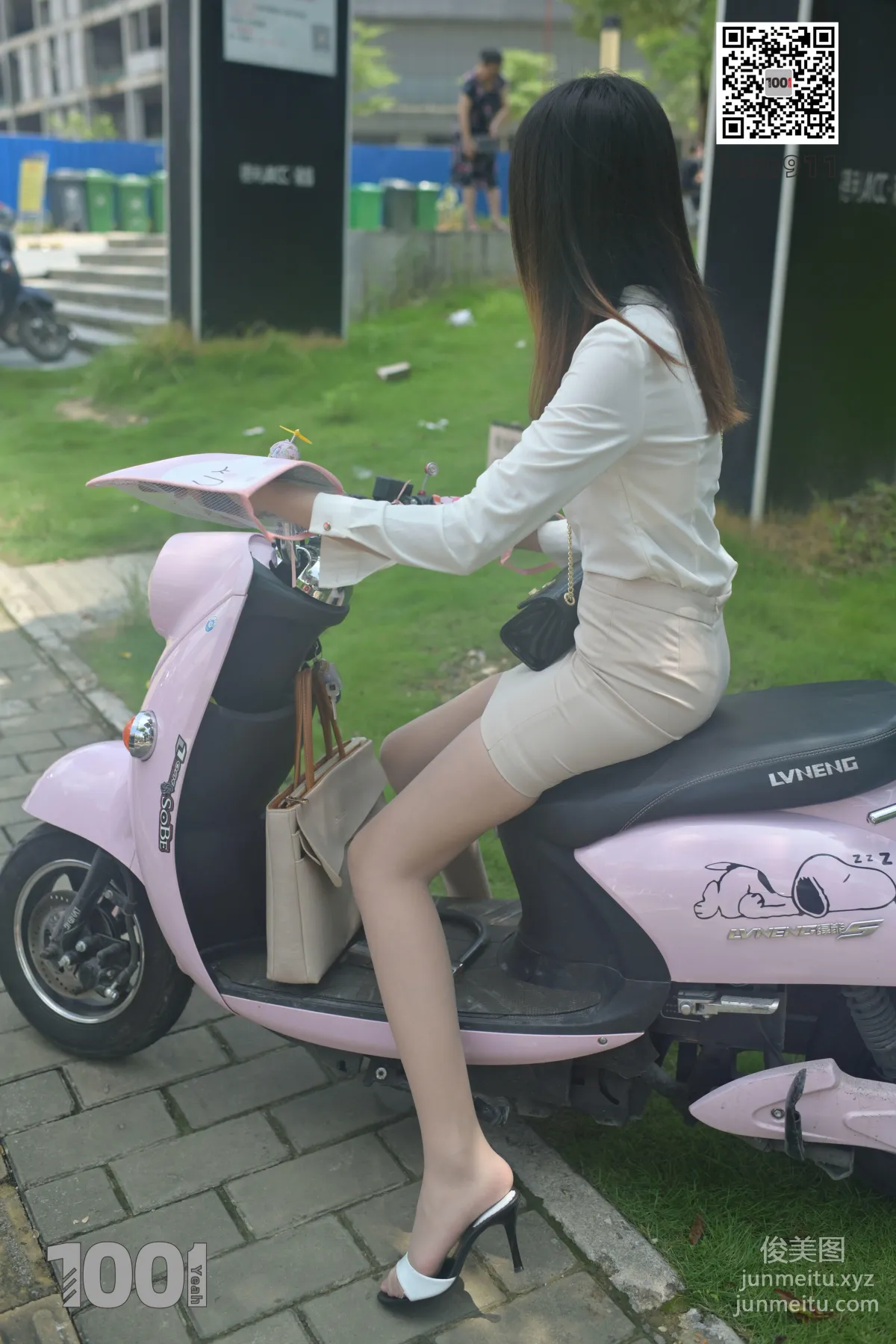 [IESS異思趣向] 一千零一夜 007《騎電瓶車1》[99P] 36