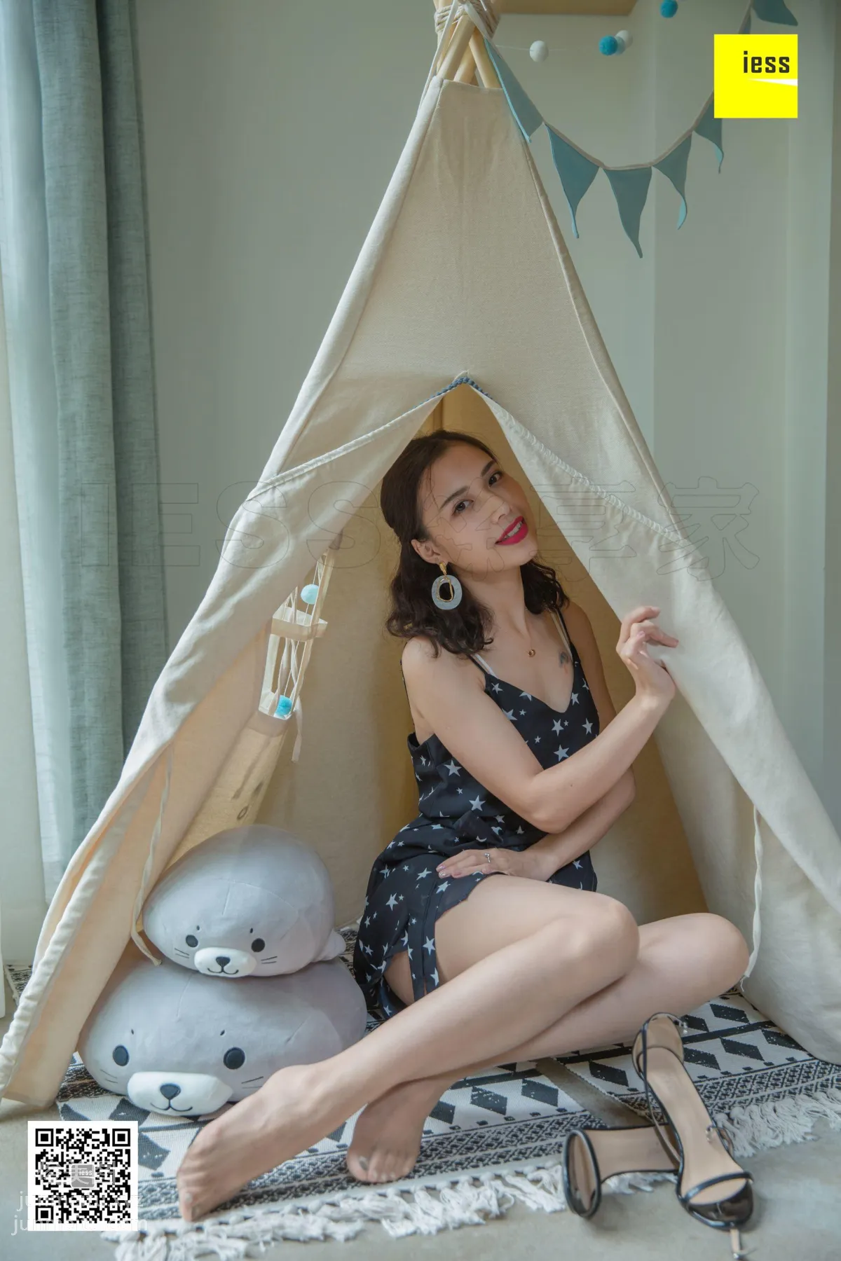 [IESS] 2018.10.12 Silk Enjoyer 336: Hot Mom's Retro Star Dress Hot Mom (Junjun) [92P] photo 59