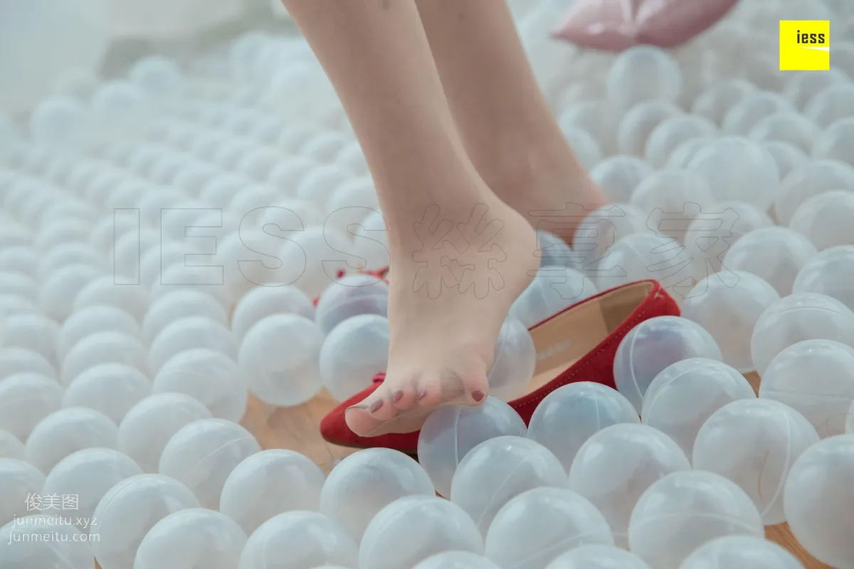 [IESS] 2018.10.31 Silk Enjoyer 349: Red Bow Flat Shoes Qiqi [95P] photo 20