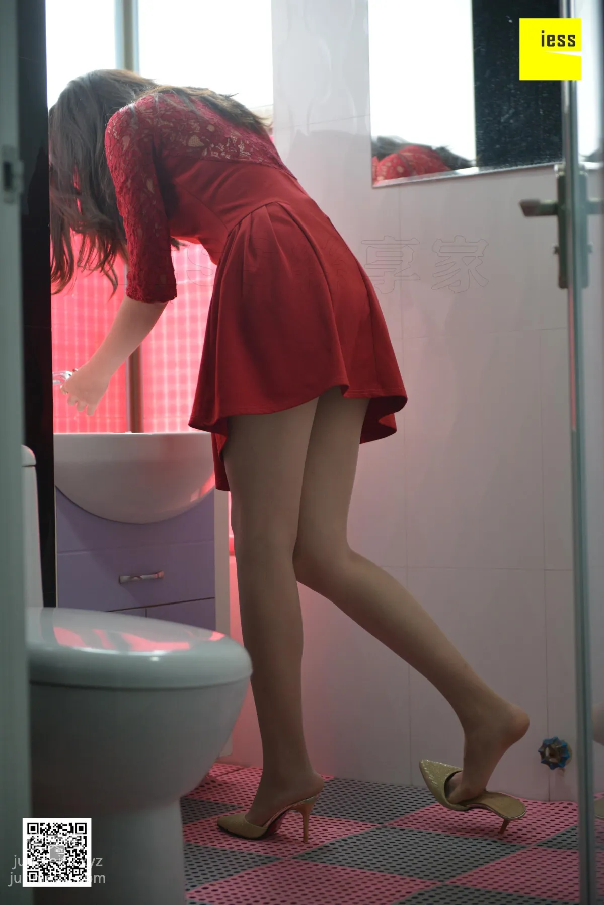 [IESS] 2019.02.22 Si Xiang Jia 428: Qiqi's Lace Red Dress, Qiqi [80P] photo 16
