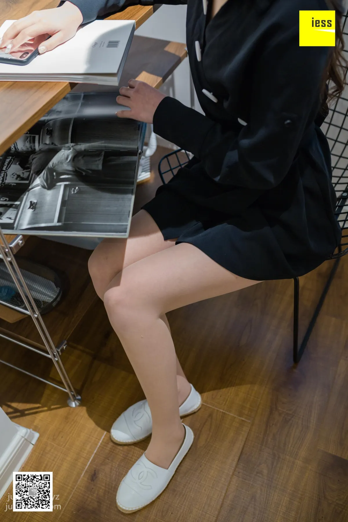 [IESS] 2019.04.10 Si Xiang Jia 461: Yun Zhi, Flat Shoes or High Heels photo 5