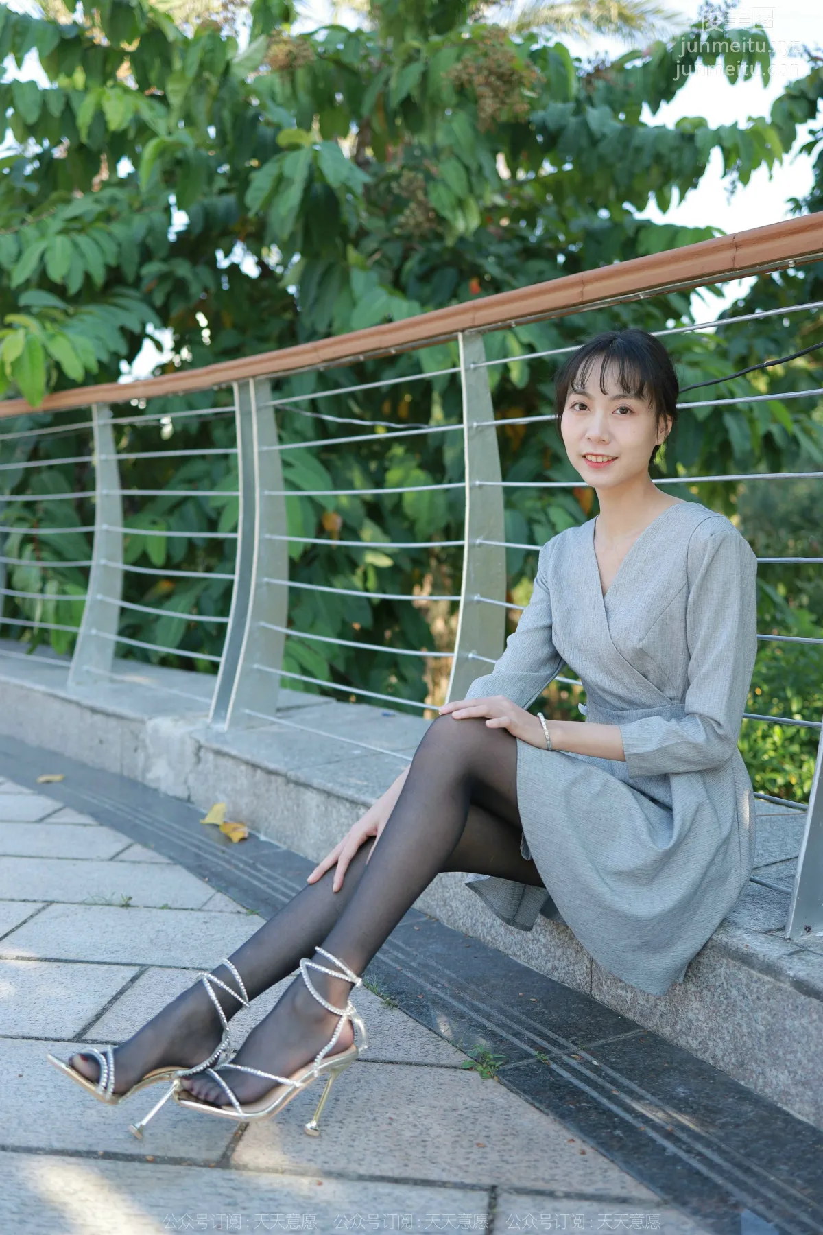 [IESS] 2022.02.15 Silk Enjoyer 1005: Tuan Tuan, Black Stocking Thoughts Under the Warm Sun [92P] photo 64