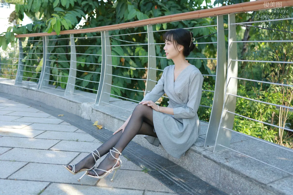 [IESS] 2022.02.15 Silk Enjoyer 1005: Tuan Tuan, Black Stocking Thoughts Under the Warm Sun [92P] photo 65