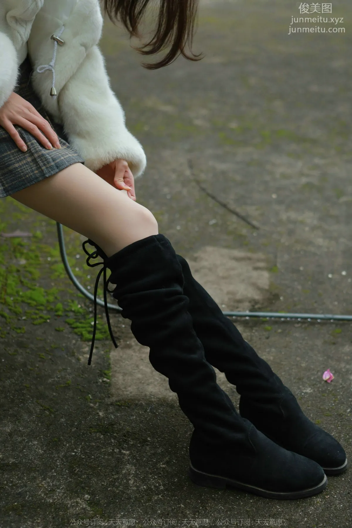 [IESS] 2022.02.28 Silk Enjoyer 1014: Tuan Tuan, Long Boots and Nude Stockings [88P] photo 31