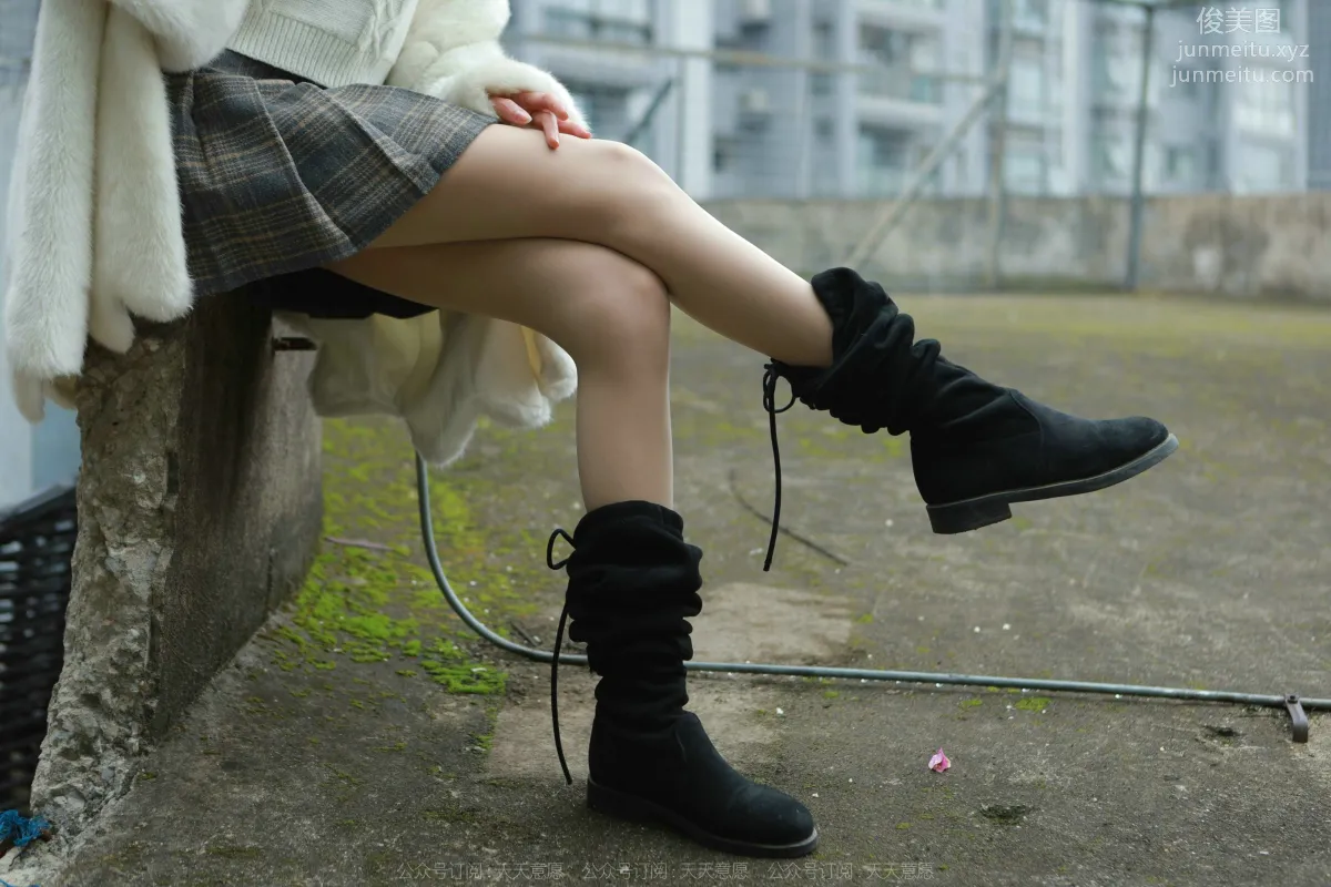 [IESS] 2022.02.28 Silk Enjoyer 1014: Tuan Tuan, Long Boots and Nude Stockings [88P] photo 37