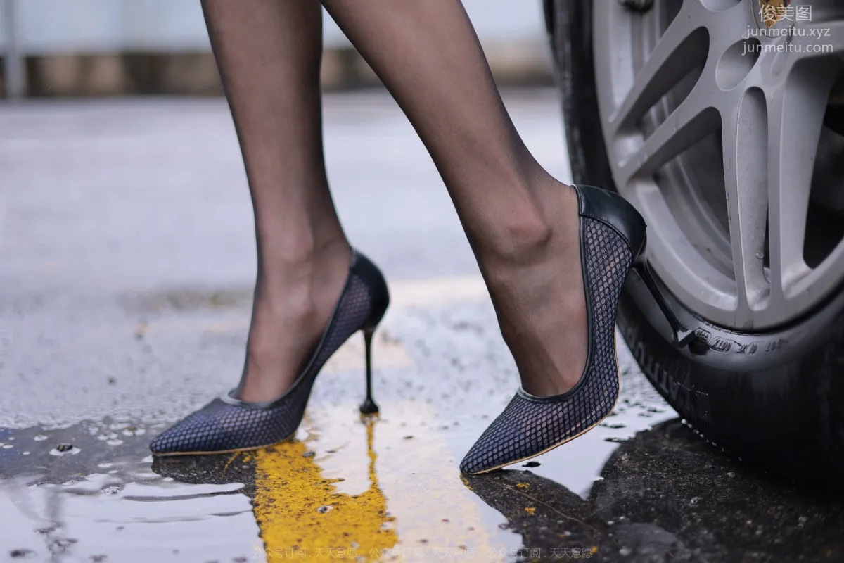 [IESS] 2022.04.06 Silk Enjoyer 1051: Xiao Liu, Black Stockings in the Rain photo 6