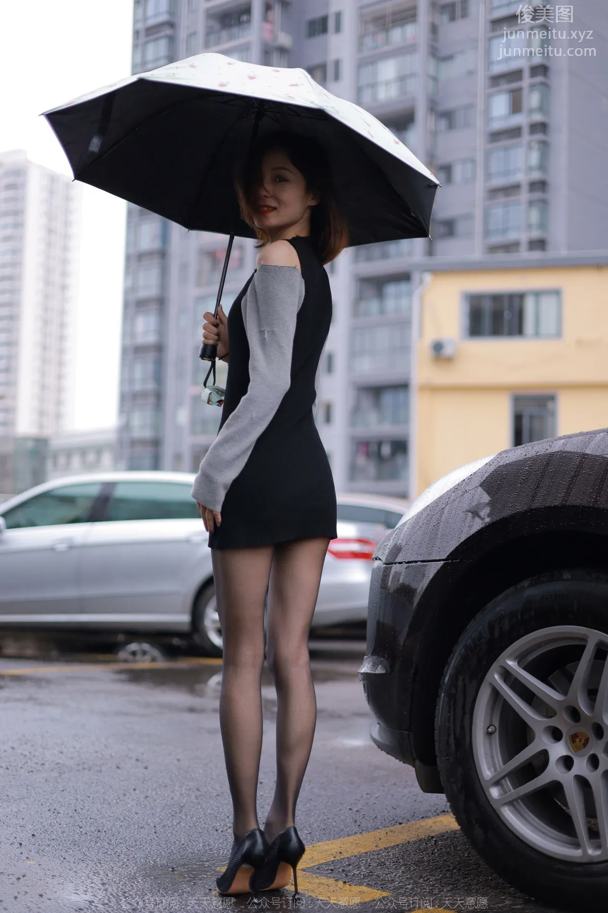 [IESS] 2022.04.06 Silk Enjoyer 1051: Xiao Liu, Black Stockings in the Rain photo 21