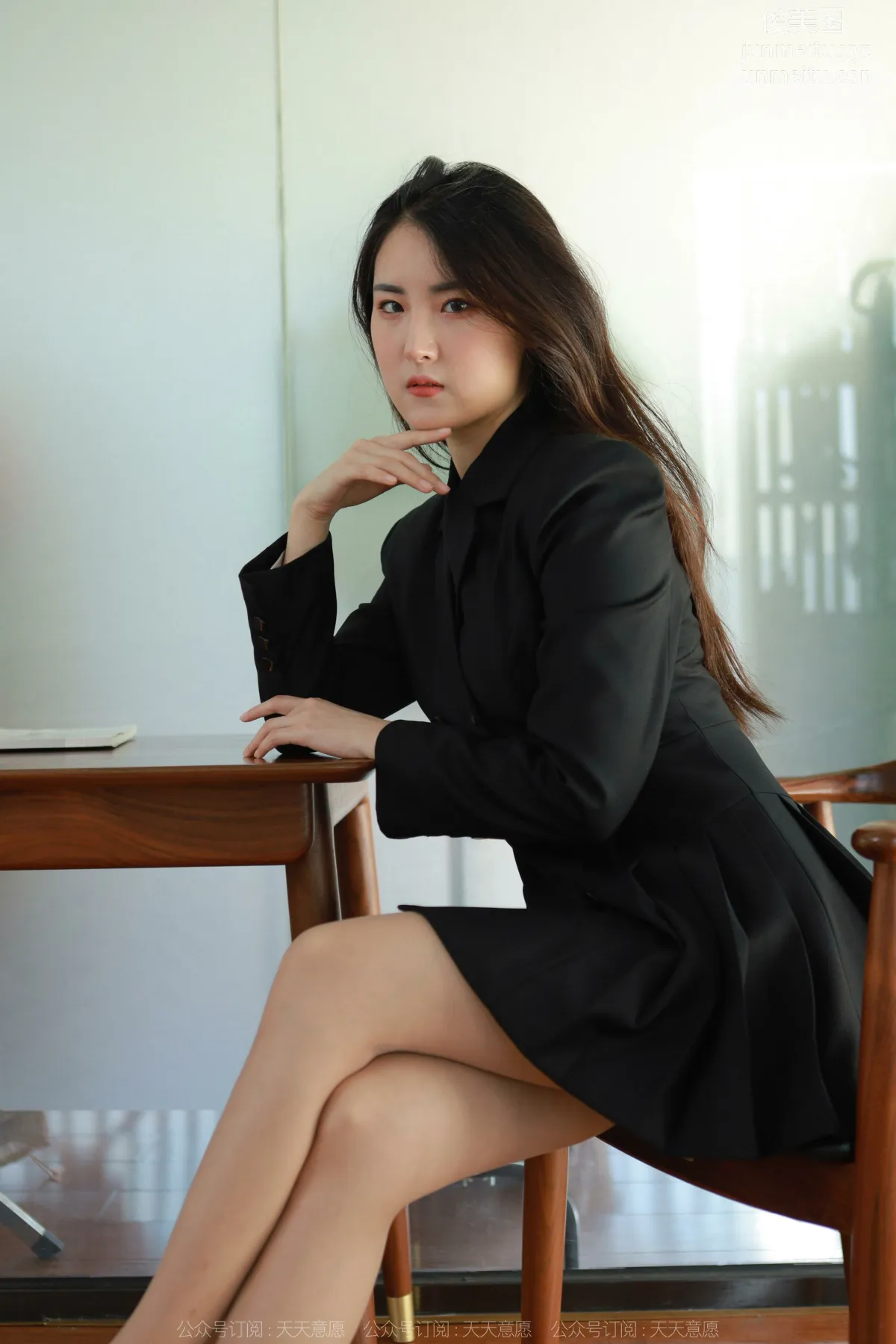 [IESS] 2022.04.20 Silk Enjoyer 1065: Xiao Bao, Black Pleated Skirt photo 4