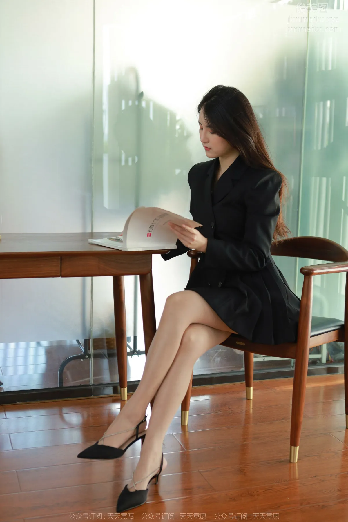 [IESS] 2022.04.20 Silk Enjoyer 1065: Xiao Bao, Black Pleated Skirt photo 5