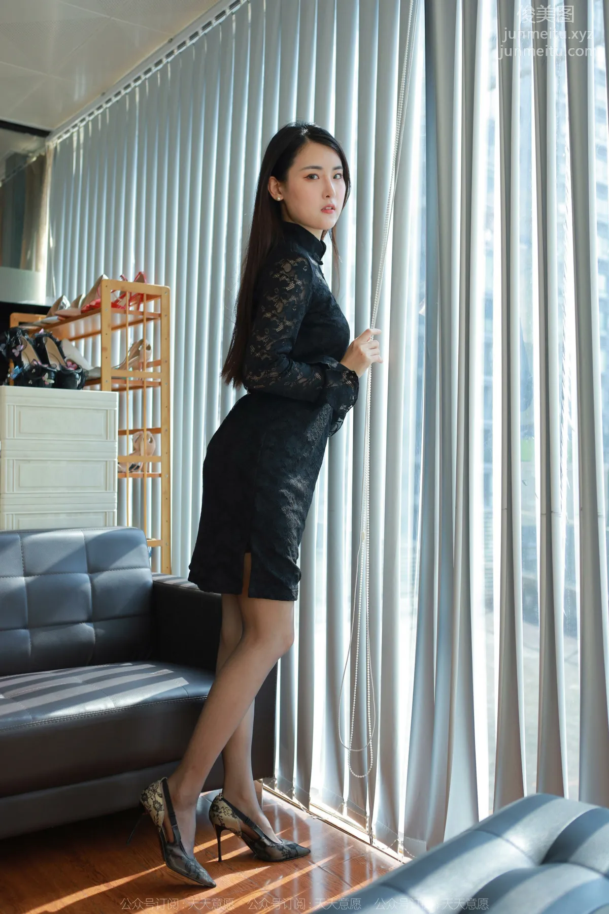 [IESS] 2022.04.28 Silk Enjoyer 1073: Xiao Bao, Half-Calf Black Stockings photo 48