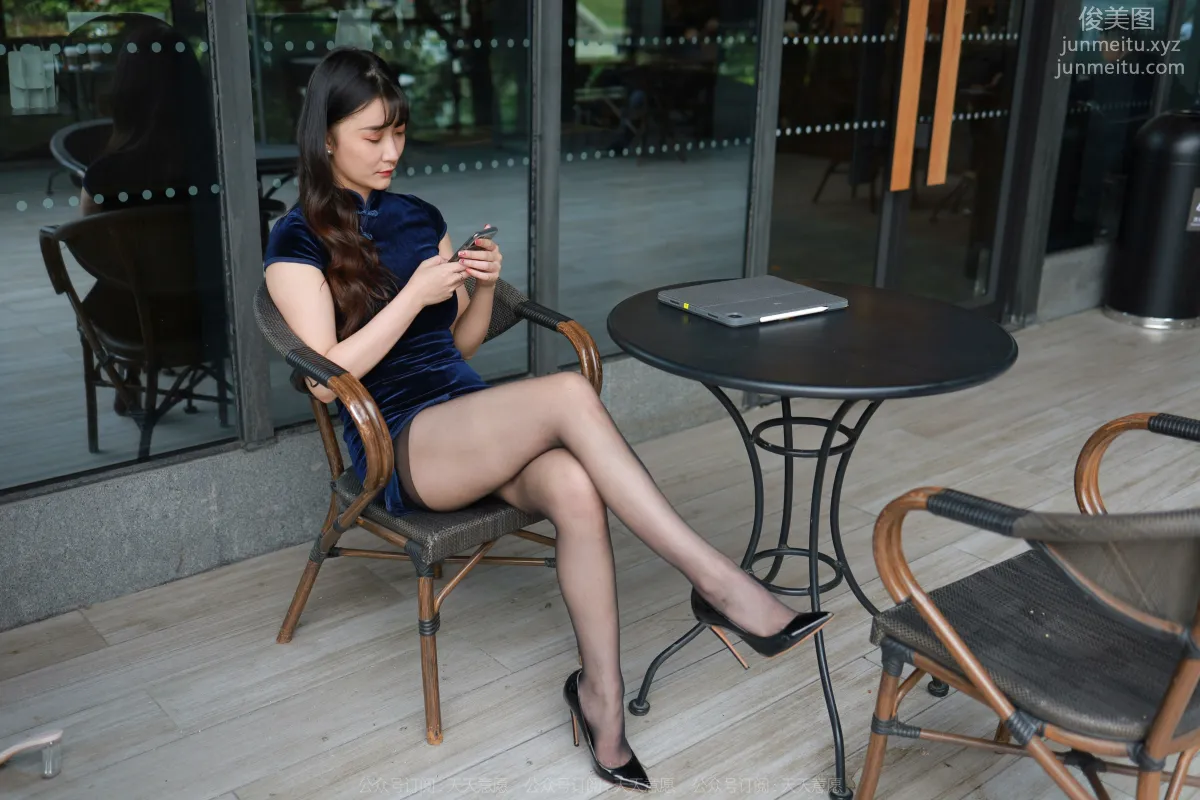[IESS] 2022.05.04 Silk Enjoyer 1078: IESS Qiuqiu, High-Cut Qipao and Black Stockings photo 4