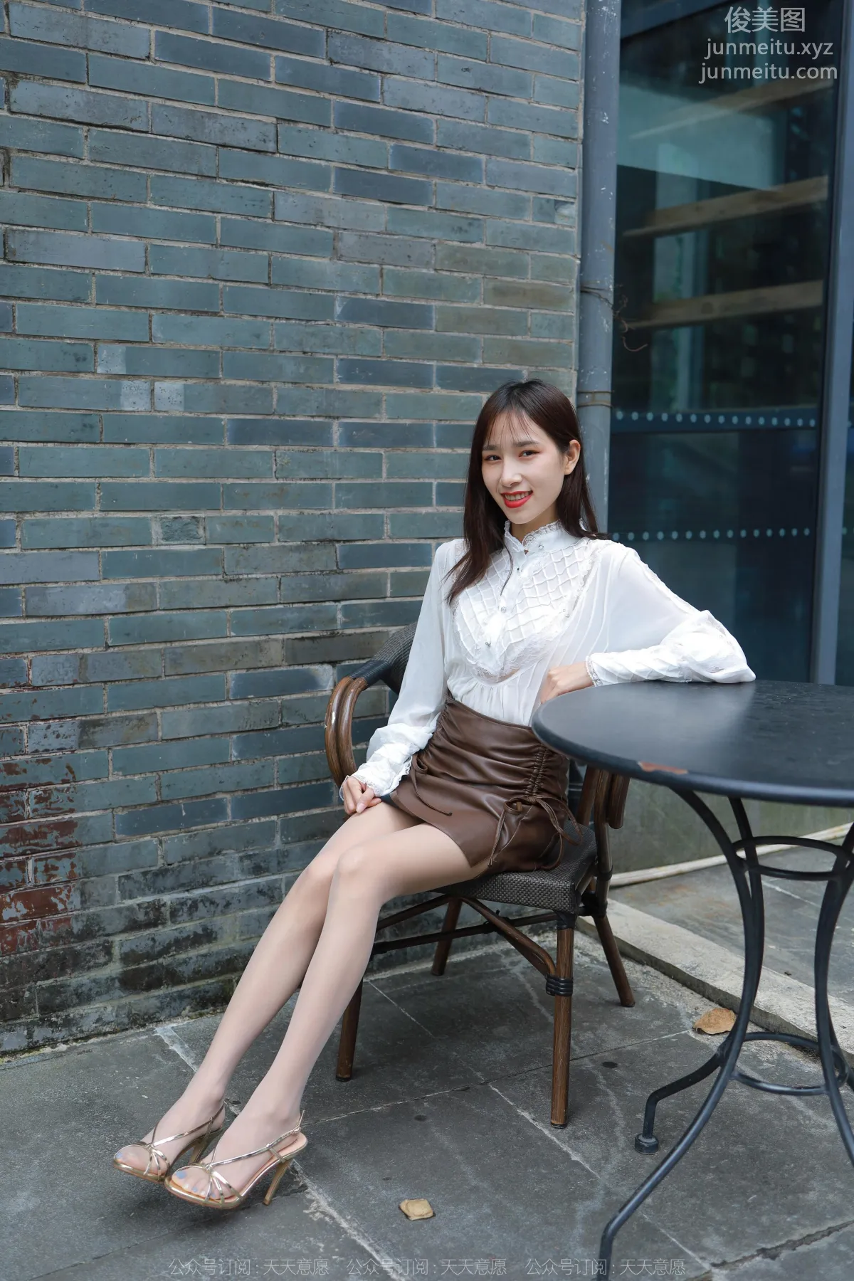 [IESS] 2022.05.09 Silk Enjoyer 1083: Mei Zi, Golden Sandals [84P] photo 1