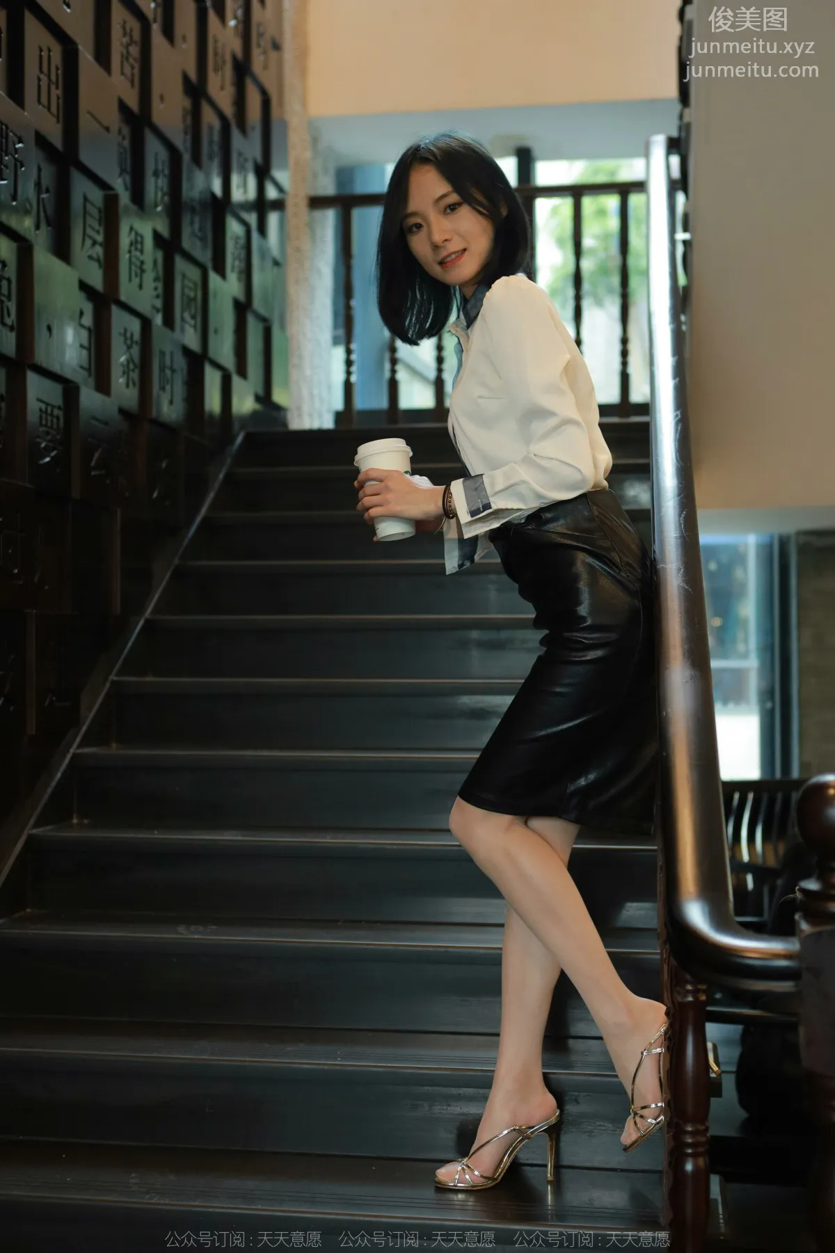 [IESS] 2022.05.14 Silk Enjoyer 1088: Xiao Liu, Gentle Nude Stockings [83P] photo 30