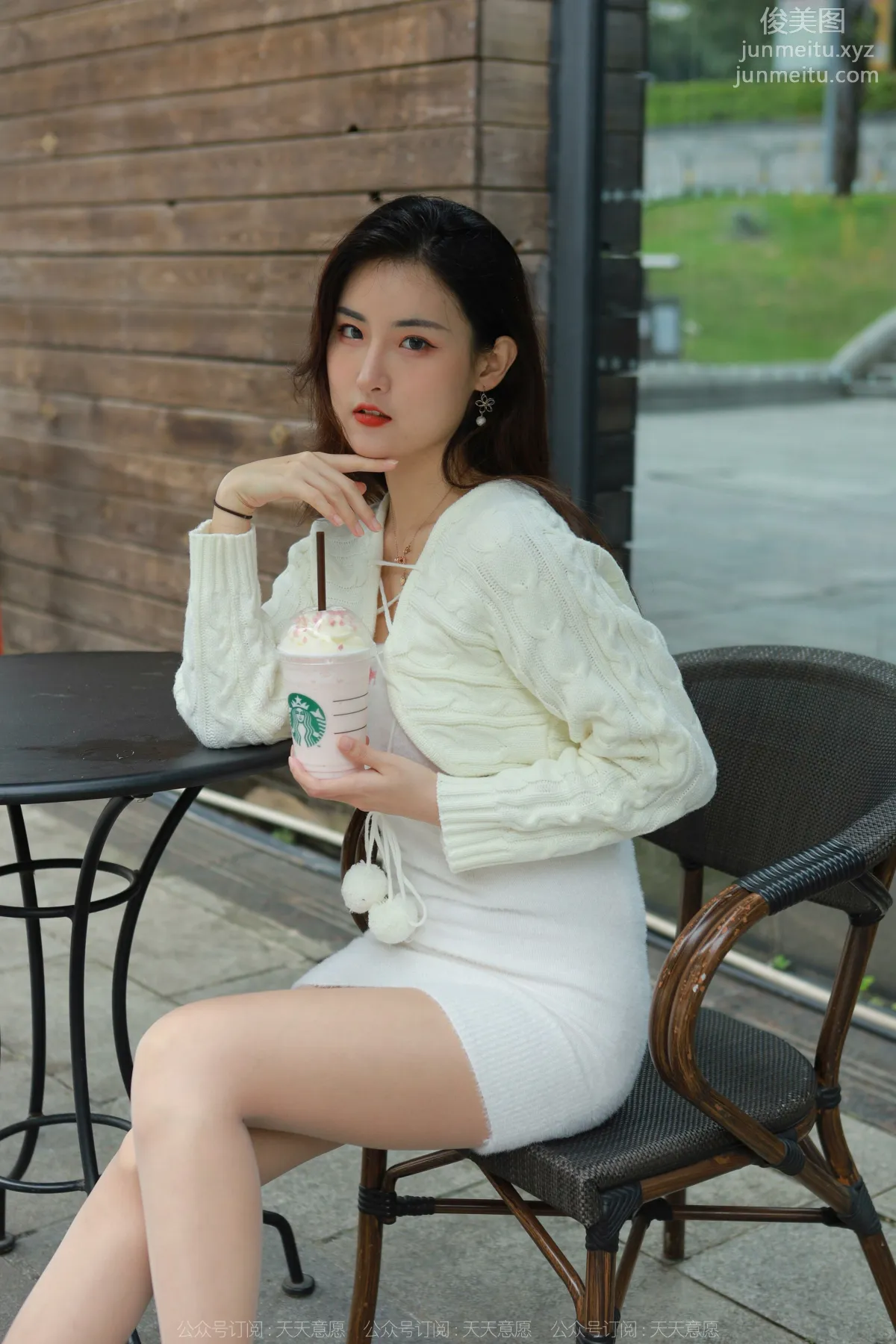 [IESS] 2022.05.21 Silk Enjoyer 1094: Xiao Bao, White Bodycon Dress [87P] photo 3