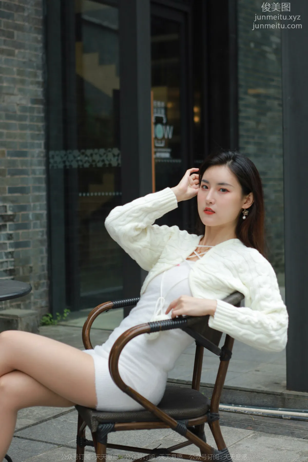 [IESS] 2022.05.21 Silk Enjoyer 1094: Xiao Bao, White Bodycon Dress [87P] photo 51