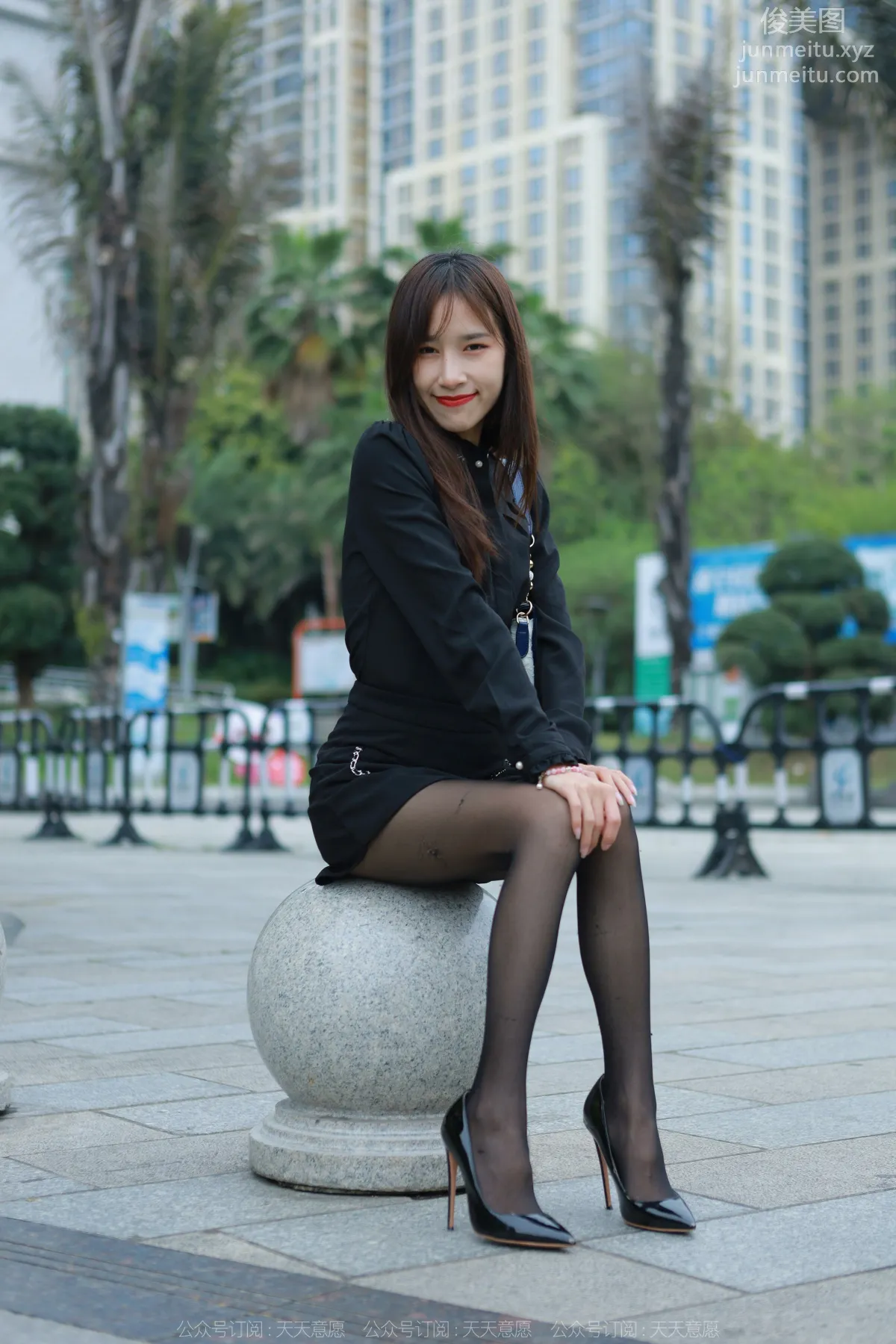 [IESS] 2022.05.25 Silk Enjoyer 1098: Mei Zi, Red Lips and Black Stockings [89P] photo 47