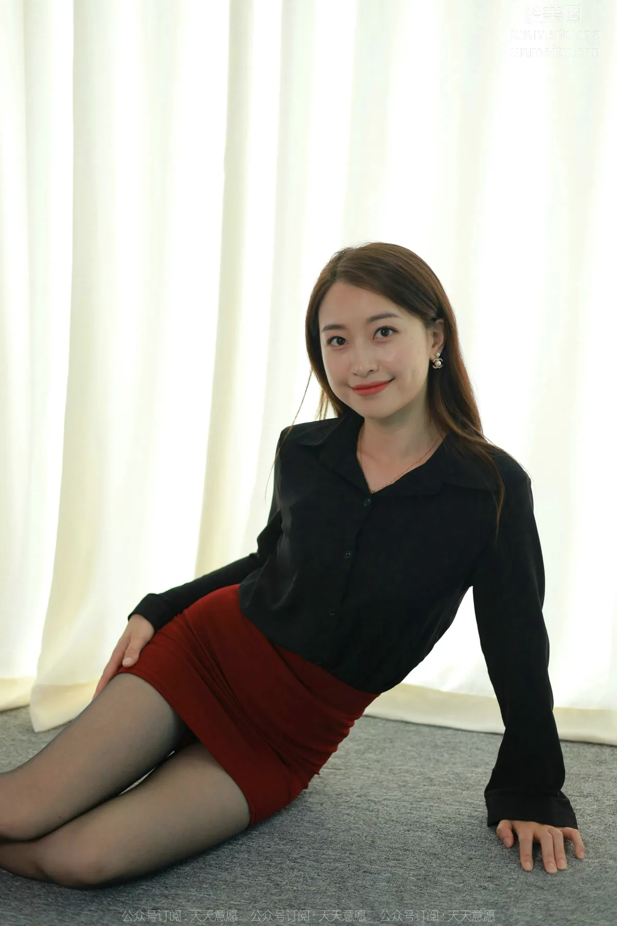 [IESS] 2022.06.08 Silk Enjoyer 1111: Xiao Jie, Sister Yu in Black Stockings [92P] photo 47
