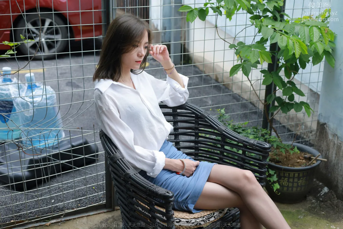 [IESS] 2022.06.09 Silk Enjoyer 1112: Xiao Liu, Blue Shoes and Gray Stockings [85P] photo 2