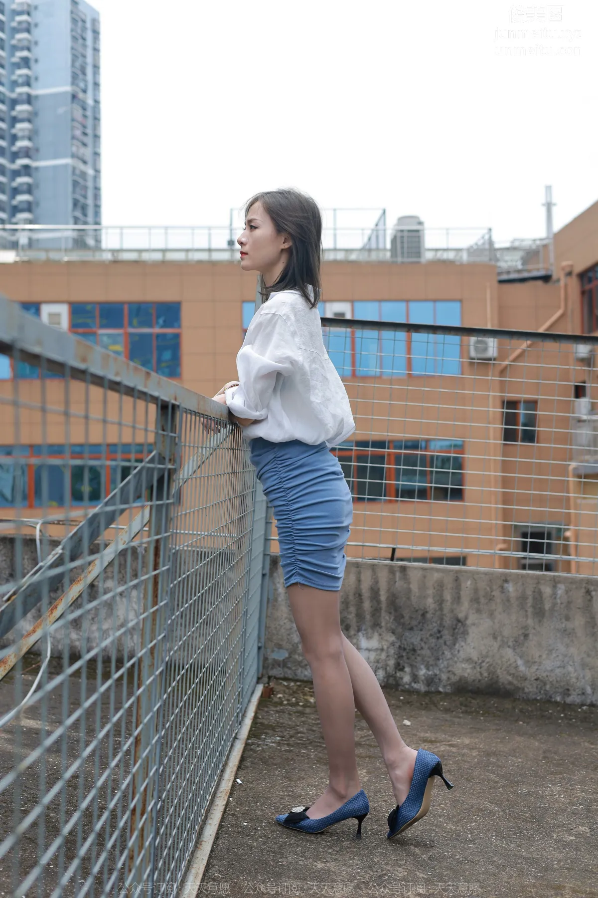 [IESS] 2022.06.09 Silk Enjoyer 1112: Xiao Liu, Blue Shoes and Gray Stockings [85P] photo 56