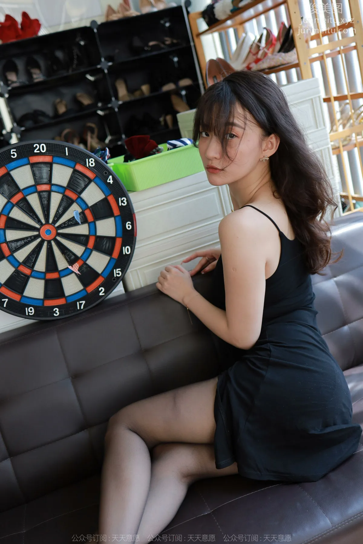 [IESS] 2022.07.02 Silk Enjoyer 1135: IESS Qiuqiu, Black Stockings Cleavage [90P] photo 44