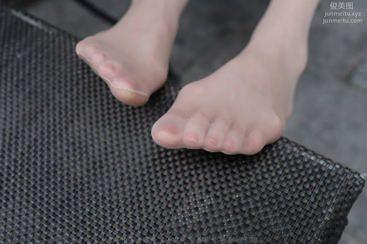[IESS] 2022.07.05 Silk Enjoyer 1138: Tuan Tuan, Fresh Nude Stockings [84P] photo 52