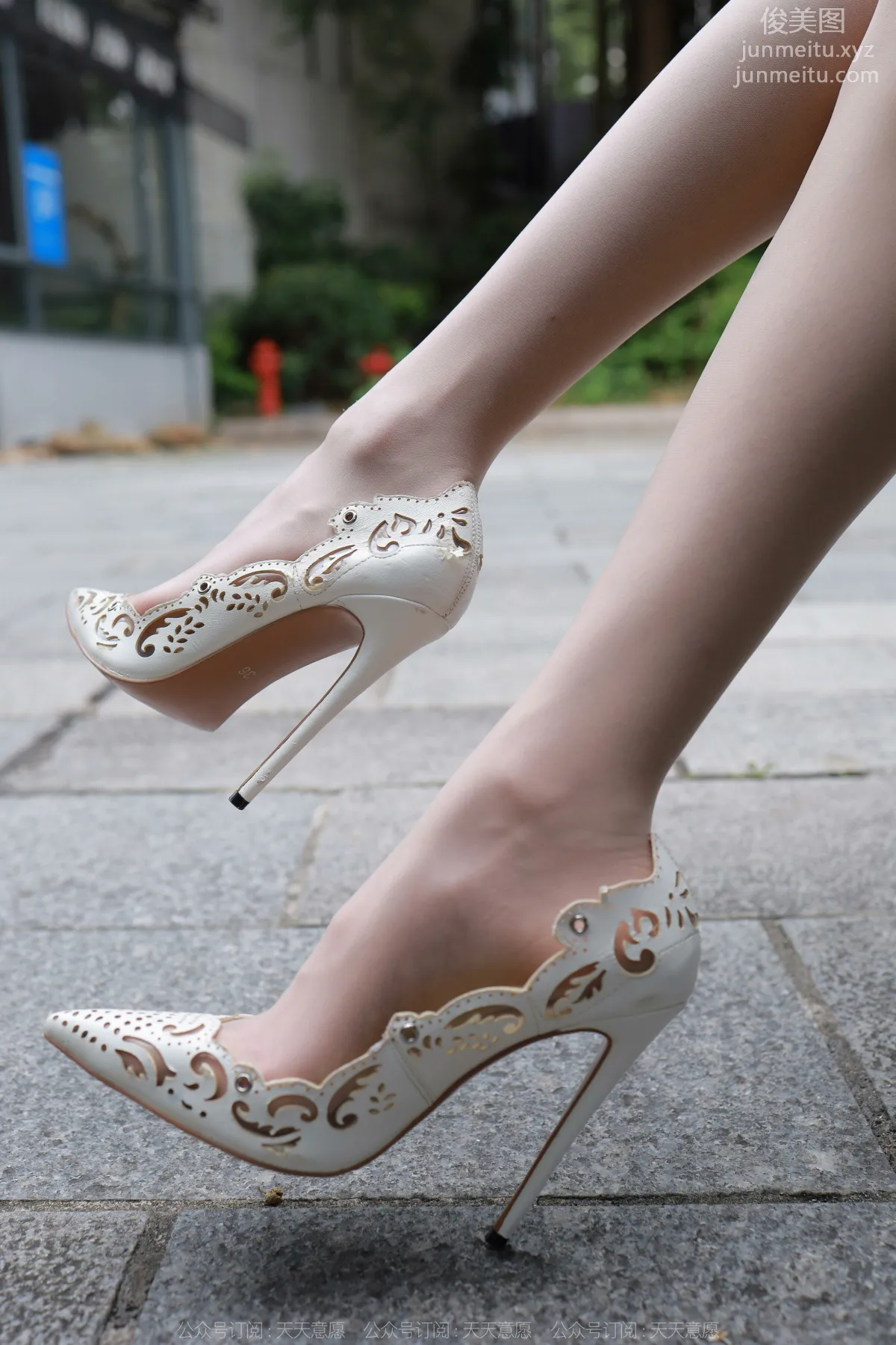 [IESS] 2022.07.05 Silk Enjoyer 1138: Tuan Tuan, Fresh Nude Stockings [84P] photo 66