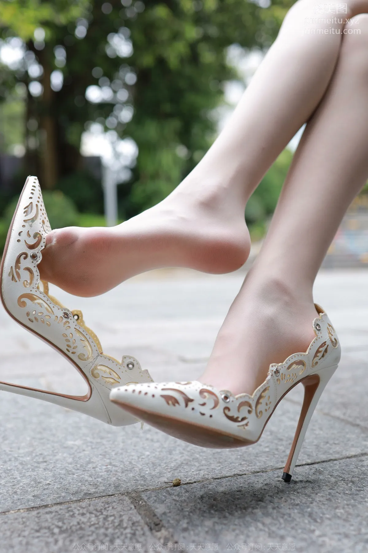 [IESS] 2022.07.05 Silk Enjoyer 1138: Tuan Tuan, Fresh Nude Stockings [84P] photo 72