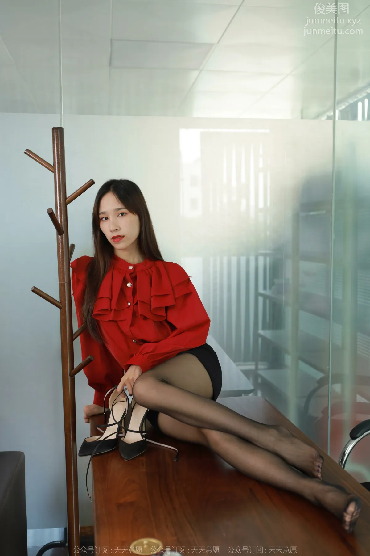 [IESS] 2022.08.09 Silk Enjoyer 1172: Mei Zi, Red Coca-Cola [88P] photo 27