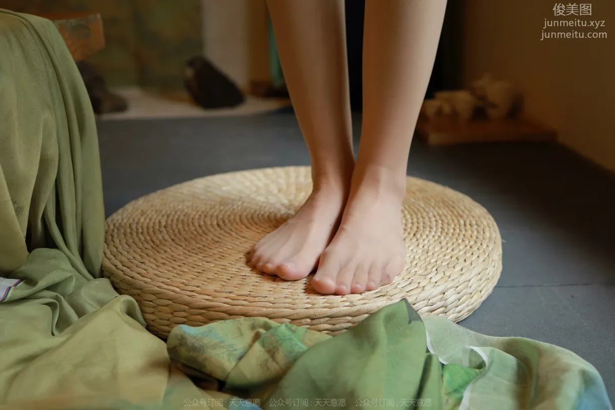 Mi Mi: IESS No. 1177 photo 78