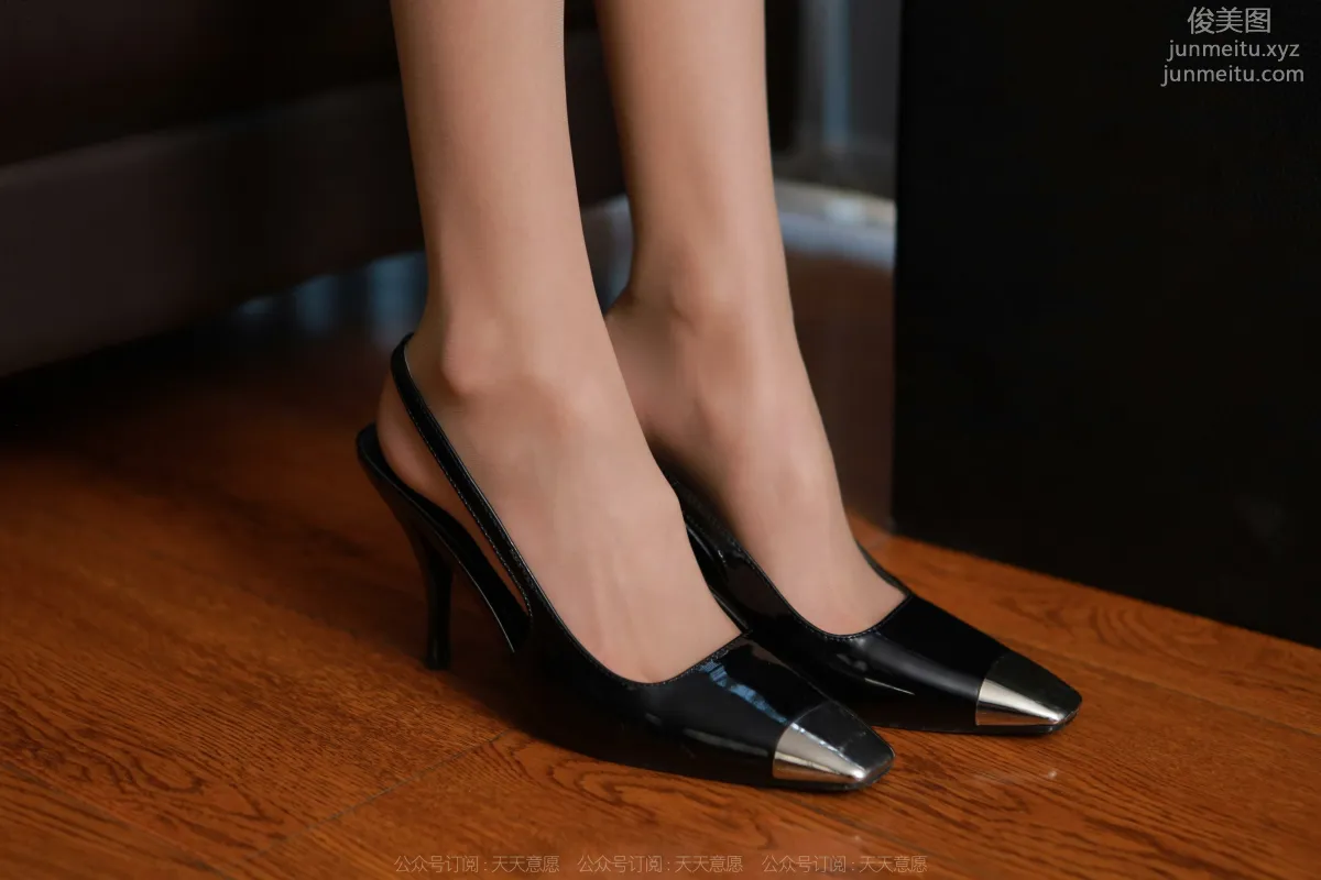 [IESS] 2022.03.23 Silk Enjoyer 1037: Tuan Tuan, Long Legs and Business Attire [92P] photo 76