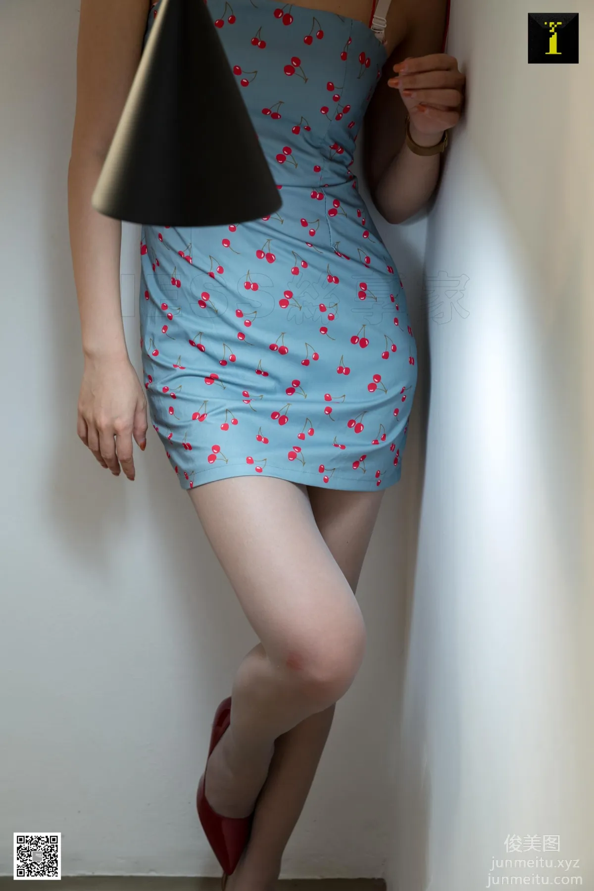 [IESS] 2019.09.03 Silk Enjoyer 563: Today Is Fruity Autumn, Qiuqiu [95P] photo 18
