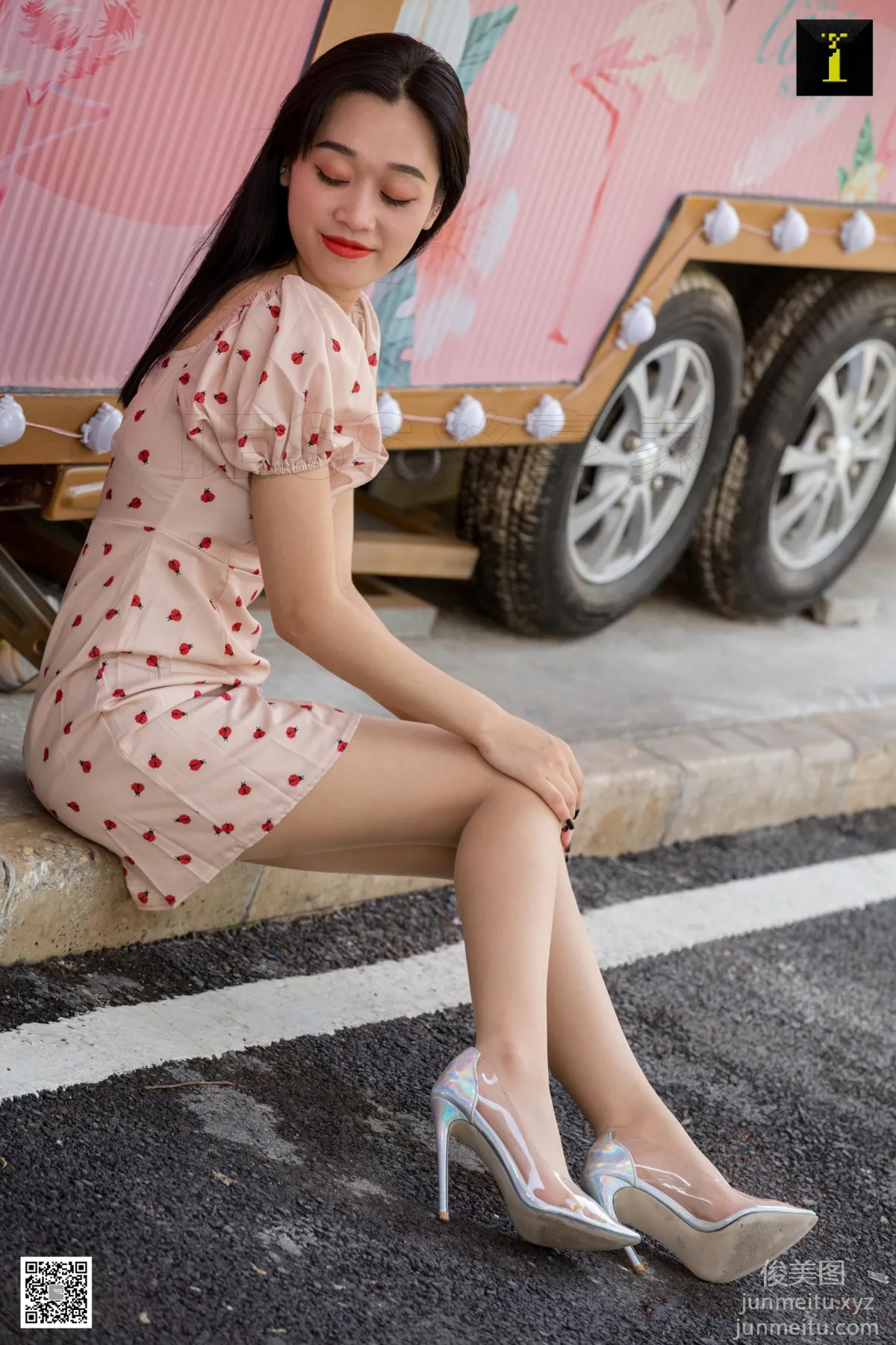 Ke Le: IESS No. 586 photo 50